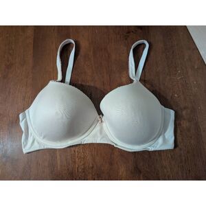 Victoria's Secret Lined full coverage bra size 38D